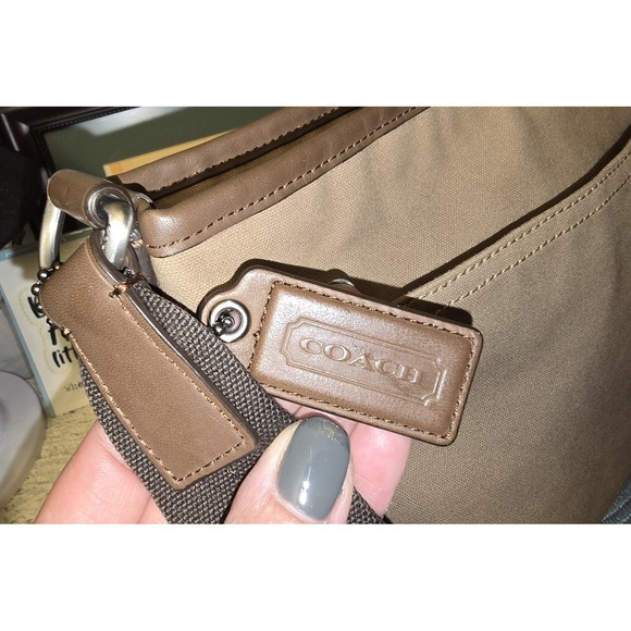 COACH KHAKI BROWN CAMDEN CANVAS ZIP TOP CROSSBODY (F70820) EXCELLENT CONDITION - Picture 12 of 16